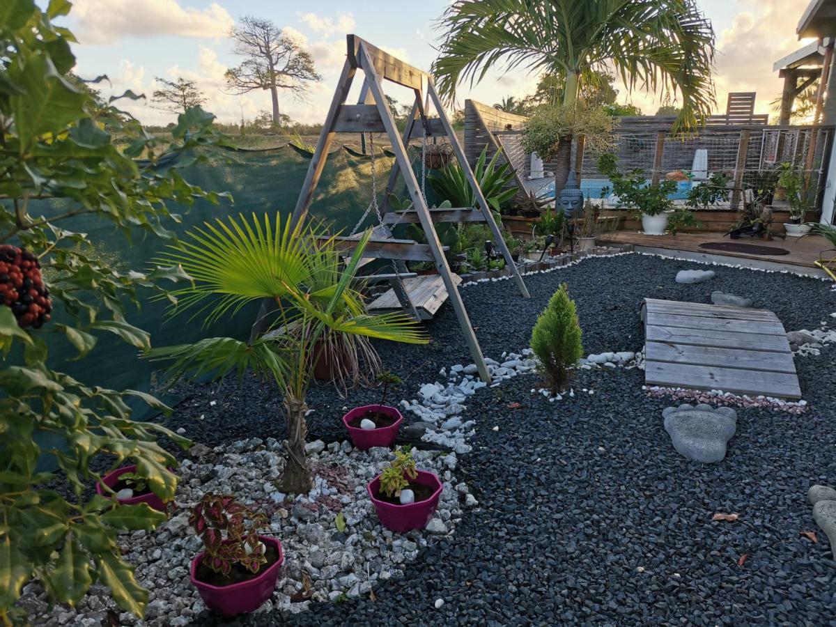 Bungalow La Perle - Jacuzzi - Piscine Saint-Francois  Exterior photo